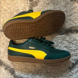 Puma Green and Yellow Low-Top Sneakers new- make an offer- great for the holiday